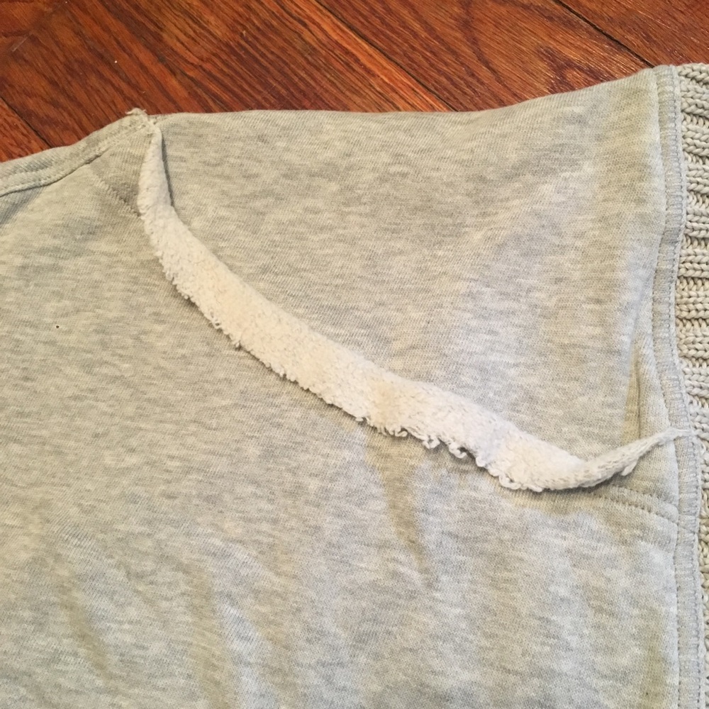 St. John Cardigan - Picture 6 of 6